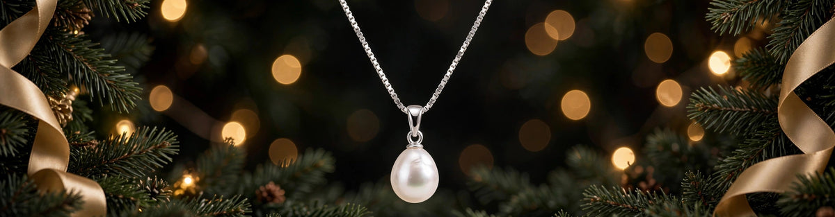 Pearl Christmas Gifts for Her: A Handcrafted Gift Guide