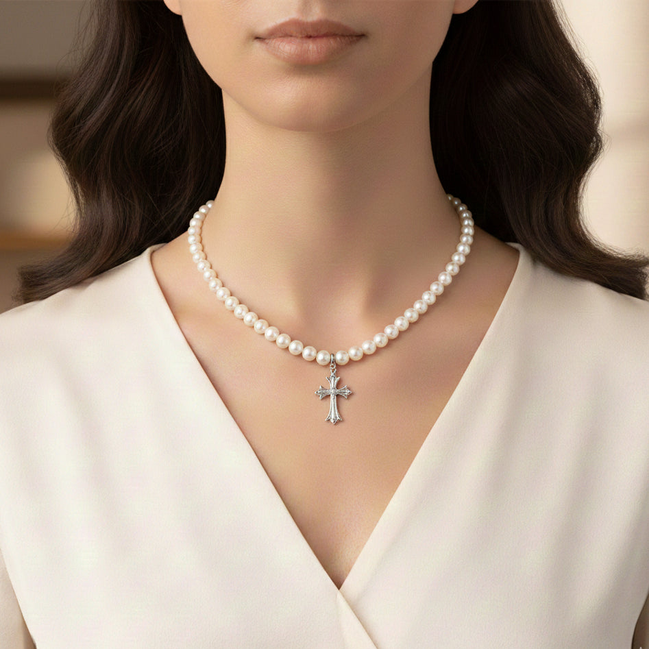 Croix d’Argent Freshwater Pearl Necklace