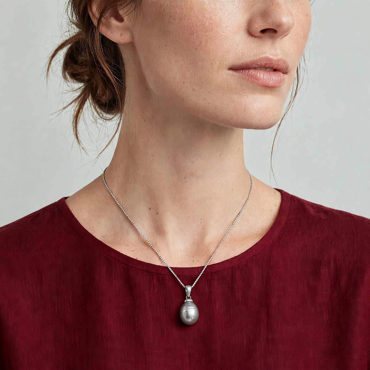Essential Pearl Necklace