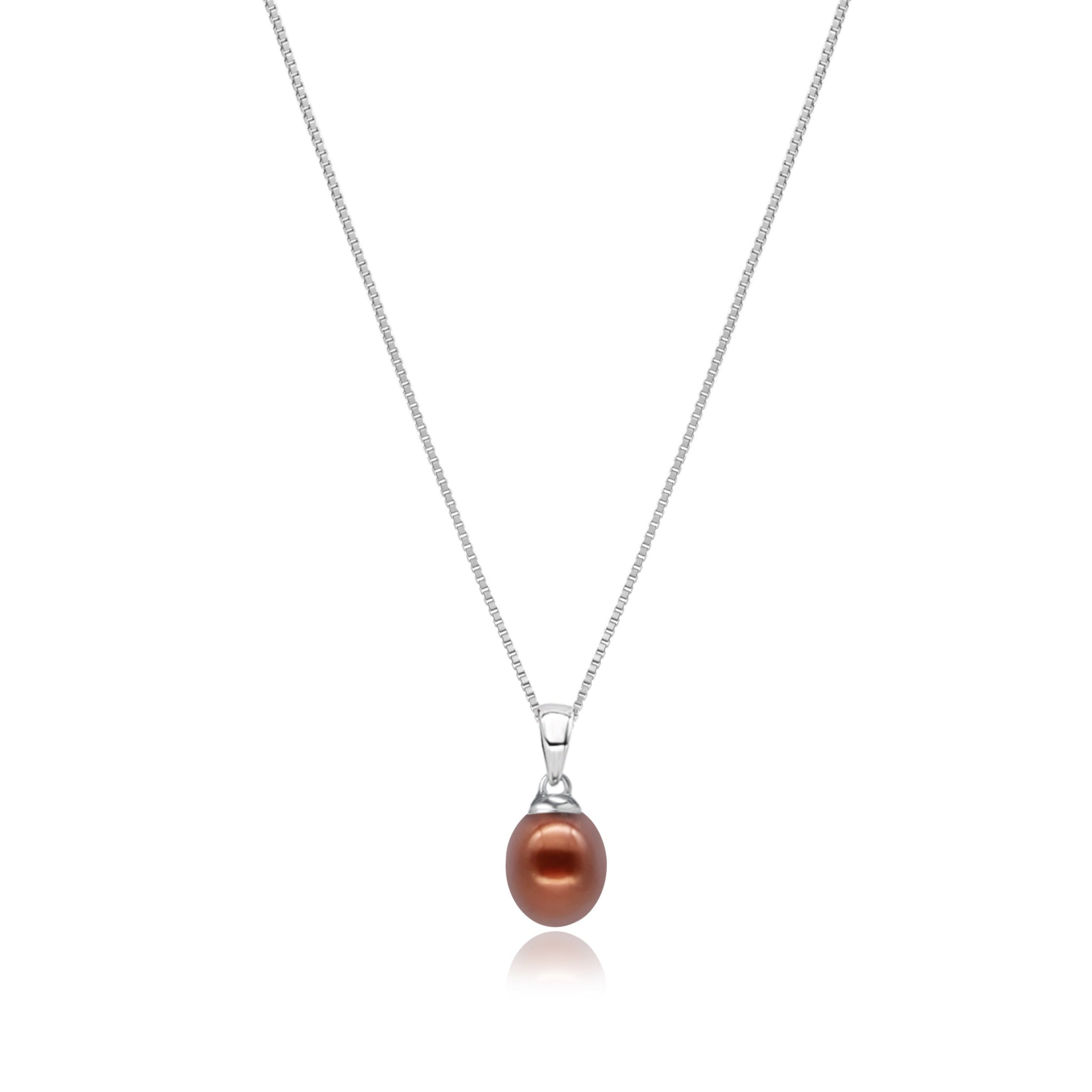 Essential Pearl Necklace